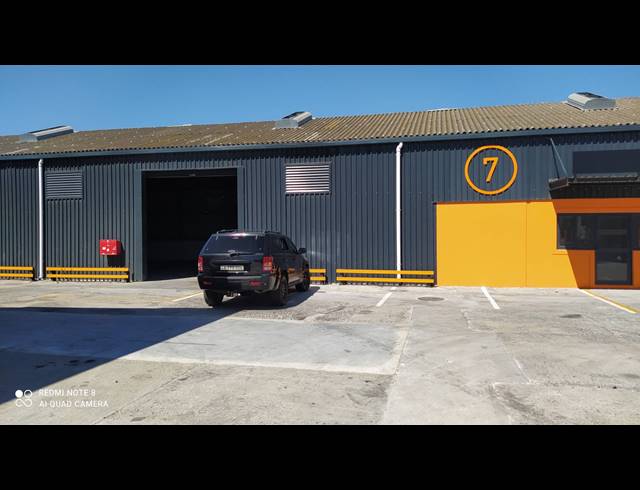 483M² WAREHOUSE TO LET IN EPPING INDUSTRIAL